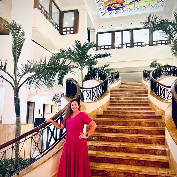 Meet your Posher, Sarah - Picture 10 of 11